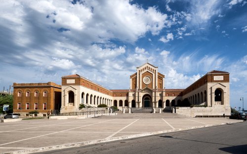 Picture Santuario Basilica Nostra Signora delle Grazie e Santa Maria Goretti