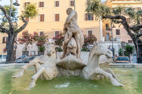 Picture Fontana del Dio Nettuno